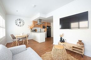 Magill Boho Retreat-2BR - free parking