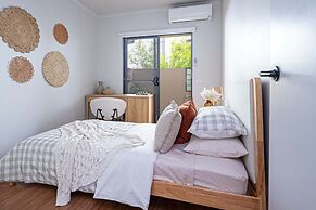 Magill Boho Retreat-2BR - free parking
