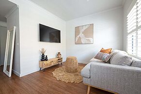 Magill Boho Retreat-2BR - free parking
