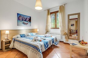 Residence La Perla Apartments