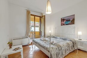 Residence La Perla Apartments