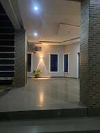 Four Diamonds Hotel & Suites