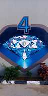 Four Diamonds Hotel & Suites