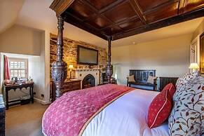Barcaldine Castle
