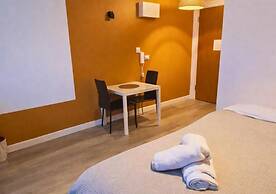 Stylish City Escape near Cavern Quarter