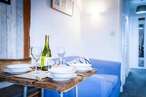 Seaward Apartment - 2 Bed Apartment - Saundersfoot
