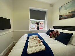 Modern 2 Bed Apartment in Greenwich