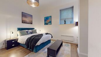 Modern 2 Bed Apartment in Greenwich