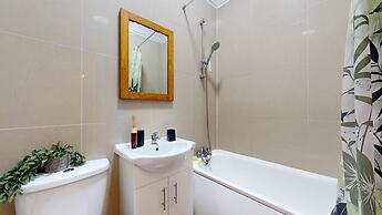 Modern 2 Bed Apartment in Greenwich