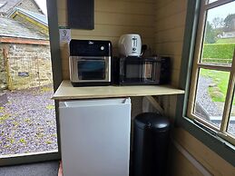 Cwt Tyddyn Shepherd's Hut