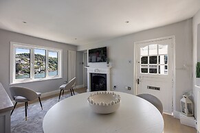 Bell Cottage