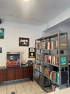 Hostel YEK