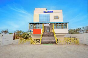 Fabhotel Mahi Resort