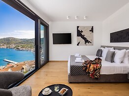Breathtaking Villa Vis