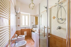 Capodimonte Woods Retreat - Private Parking
