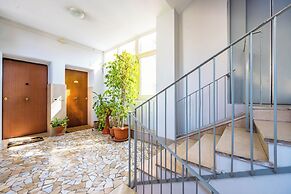 Capodimonte Woods Retreat - Private Parking
