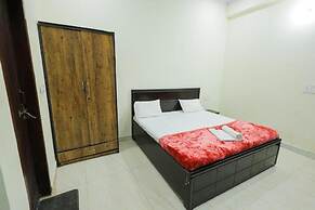 Omji Ashram Vrindavan