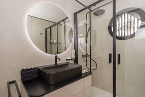 Marina Suite