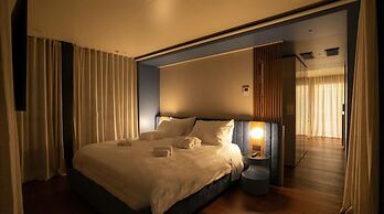 Marina Suite