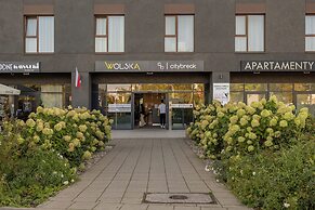 Wolska Studio Apartments by Solarento