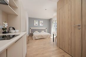 Wolska Studio Apartments by Solarento