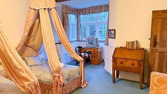 Haremere Hall in Etchingham