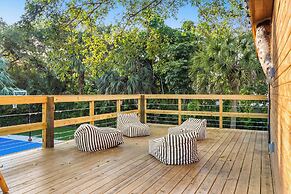 Epic Treehouse Villa - Pool • Pickleball