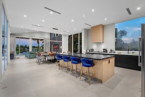 Signature Waterfront Villa by The Glamhomes