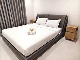 The Village Chumphon Hotel