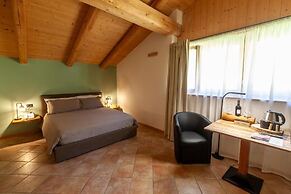 Chalet Chapeau R. a R.