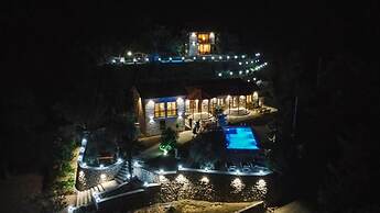 RUSTIC VILLAS BARLOVIC