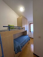 Comfortable Flat With Private Garden