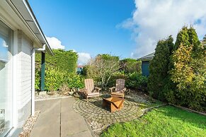 Holiday Home Near Petten Beach With Pool