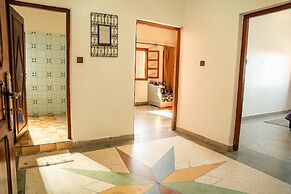 Asafar Apartments & Hostel