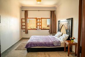 Asafar Apartments & Hostel