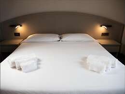 Aldero Hotel