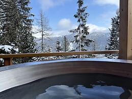 Premium Chalet With Sauna & Hot Tub