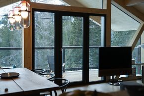 Premium Chalet With Sauna & Hot Tub