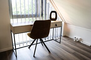 Sea View Apartment With Terrace for 8