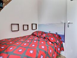 Elegant Neulliac Holiday Home for 15