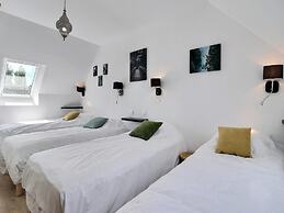 Elegant Neulliac Holiday Home for 15