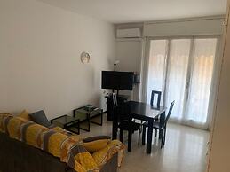 Milano Apartments Barbavara 7A