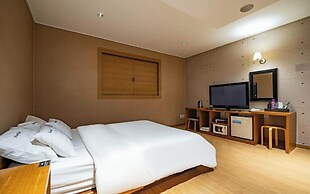 Hasen Nabeeya Hotel