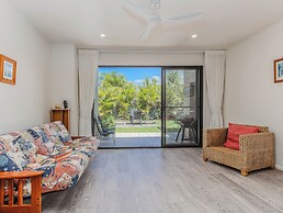 Longboard Coastal Retreat
