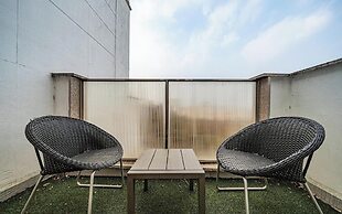 Myeongdong Young Inn Hotel