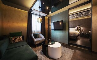 Myeongdong Young Inn Hotel