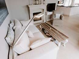 Heikendorf Penthouse Suite by Belvilla