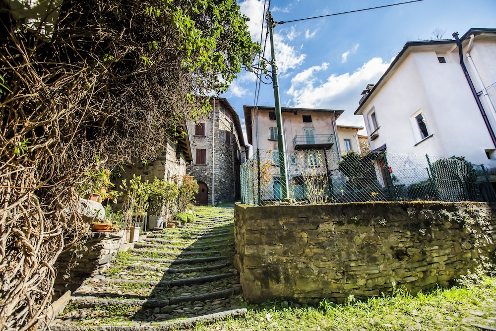Casa Caramello