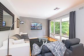 Home among the Gum Trees - free wine