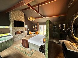 Wellness Tuin  Luxury Suites & Lodges